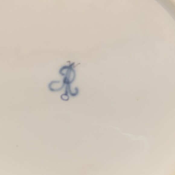 Helena Wolfsohn Reticulated Plate 8.5" Watteau Couple Scene Dresden Germany 2 - Picture 7 of 7